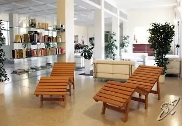 Marina Ξενοδοχείο με διαμερίσματα 3*