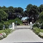 Marina Ξενοδοχείο με διαμερίσματα 3*