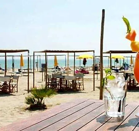 Aparthotel Marina 3*