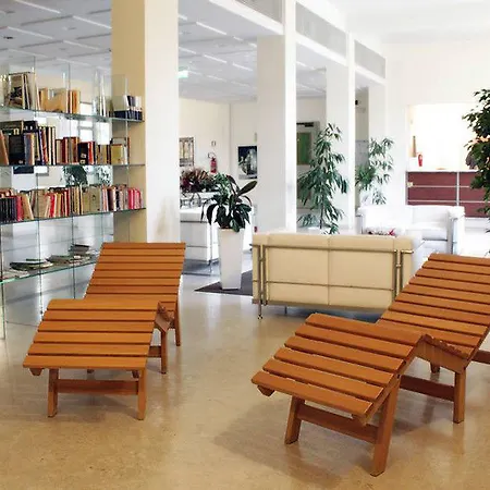 Hotel apartamentowy Marina 3*