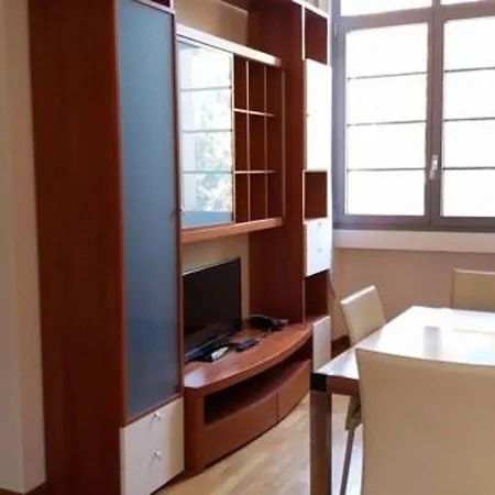 Marina Aparthotel 3*